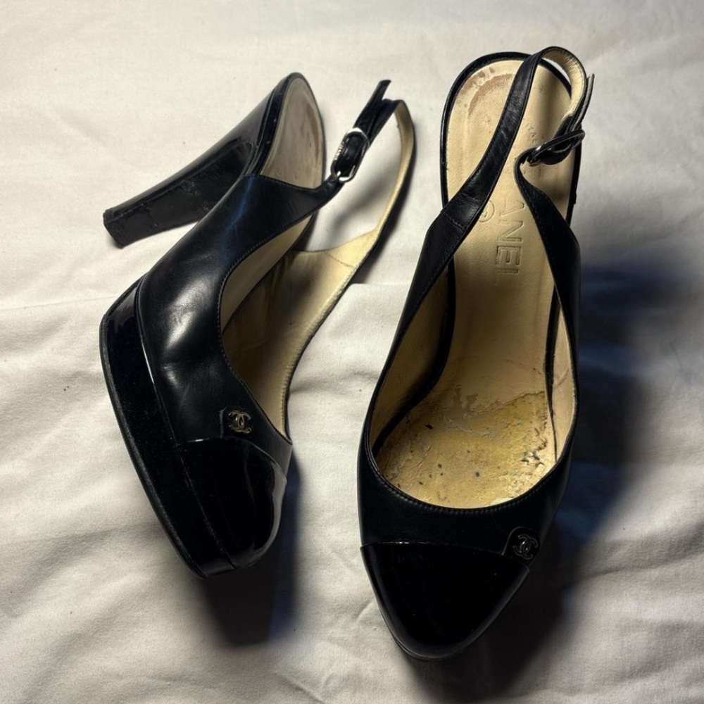 Vintage Chanel Slingback Pumps Black Leather CC Logo - Picture 7 of 8